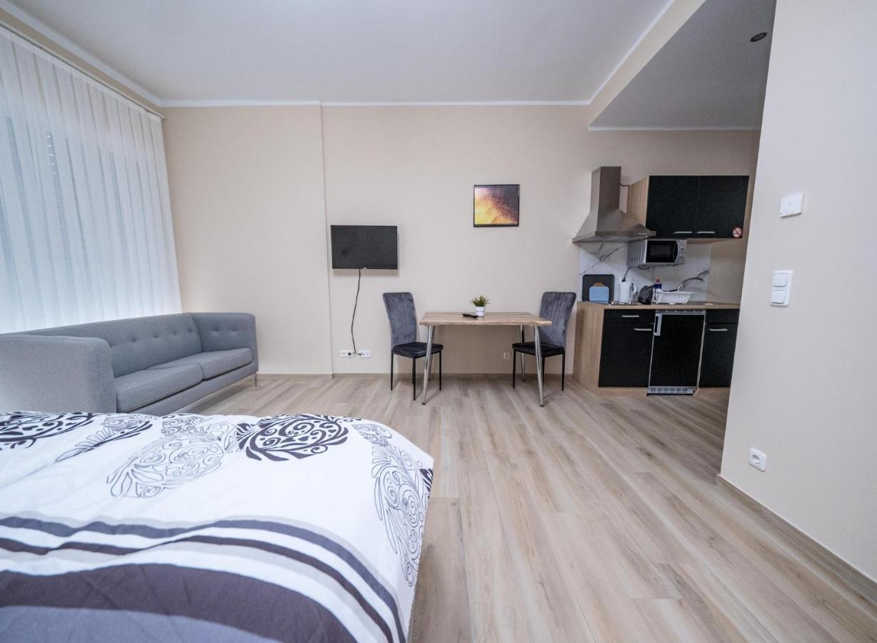 Main Boardinghouse Apartment Erlenbach am Main ภายนอก รูปภาพ